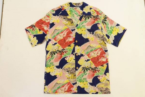 sun srufのアロハシャツ