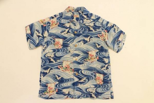 アロハシャツの開襟シャツ