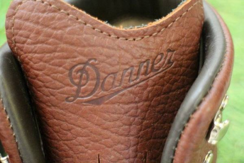 DJ MTN LT BBQ　のブーツ