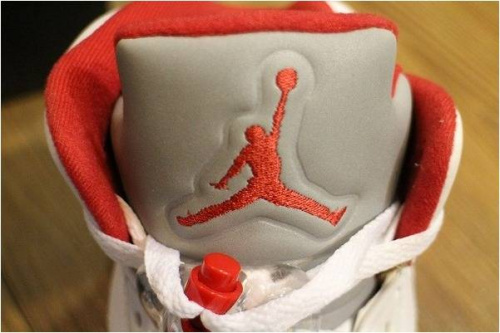 スニーカーのストリート