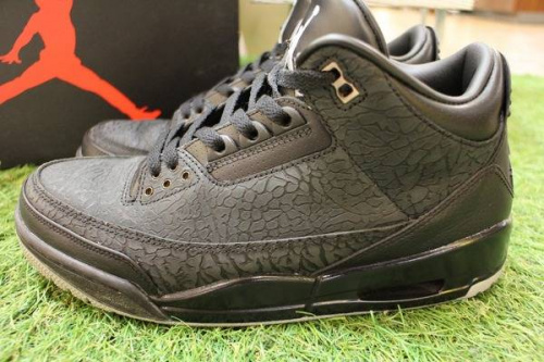 JORDAN3　FLIPのスニーカー