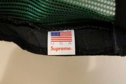 キャップのシュプリーム