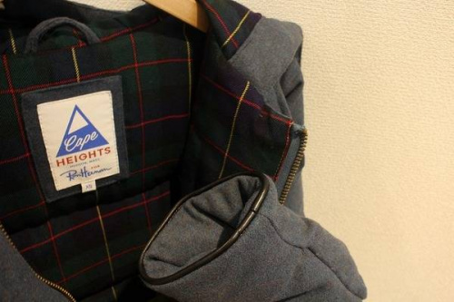 アウターの稲毛