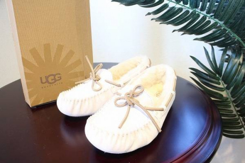 シューズの稲毛