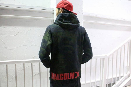 ブランドのSUPREME