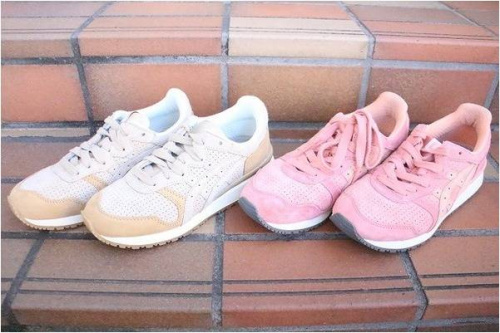 ブランドのスニーカー