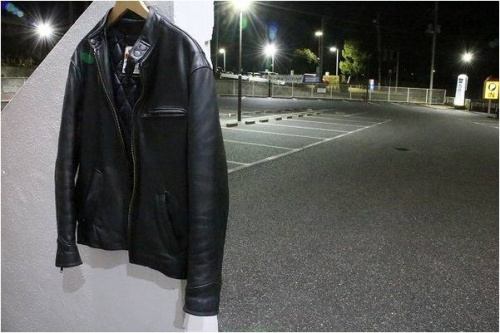 ライダースのレザー