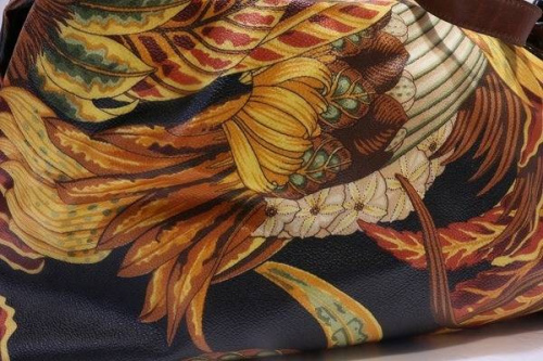 フェンディの稲毛