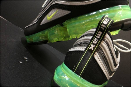 買取入荷のストリートブランド