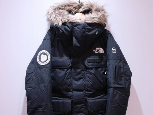 アウトドアブランドのザノースフェイス