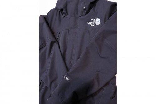 アウトドアブランドのTHE NORTH FACE
