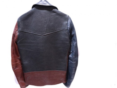 ルイスレザーのライダースジャケット