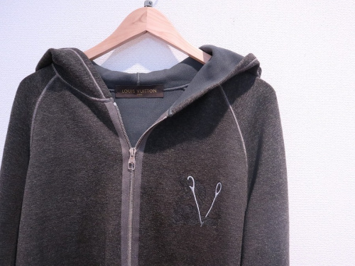 ラグジュアリーブランドのLOUIS　VUITTON