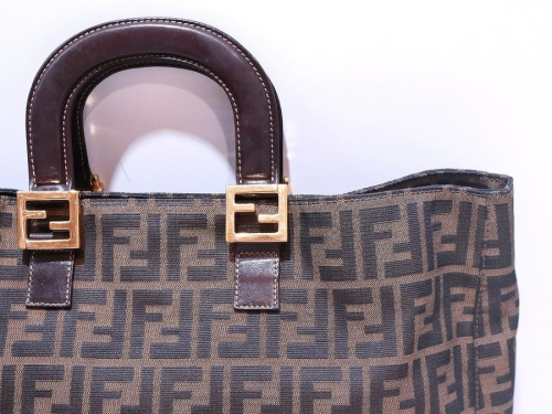 FENDIのフェンディ