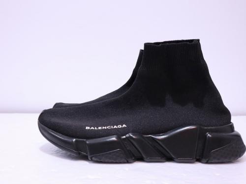 BALENCIAGAのバレンシアガ
