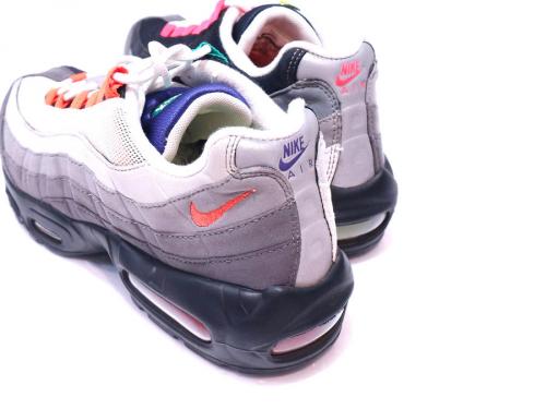 NIKEのナイキ