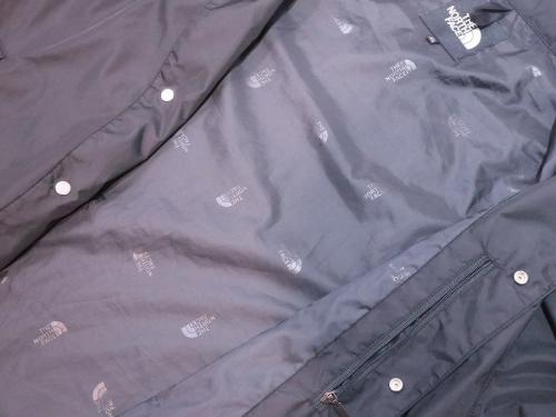 ザノースフェイスのコーチジャケット