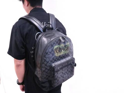 コーチのバックパック