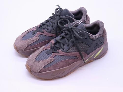 adidasのアディダス