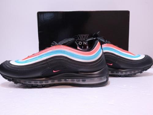 ナイキのAIR MAX 97