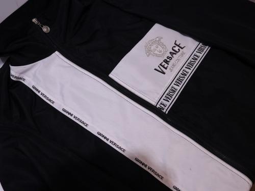 VERSACE JEANS COUTUREのヴェルサーチ ジーンズ クチュール