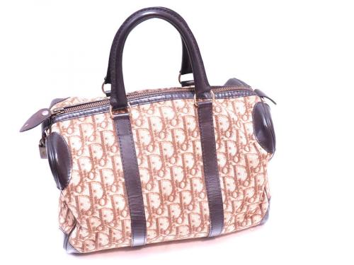 Christian Diorのクリスチャン ディオール