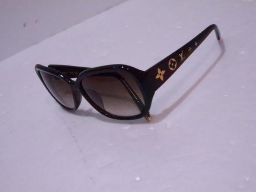 LOUIS　VUITTONのルイヴィトン