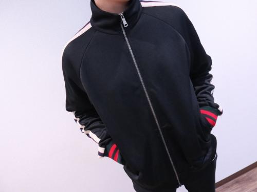 グッチのジャケット