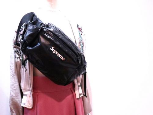 SUPREMEのシュプリーム