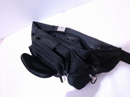 ウエストバッグ