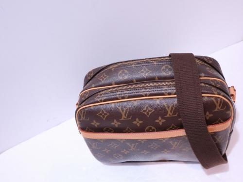 ルイヴィトンのショルダーバッグ