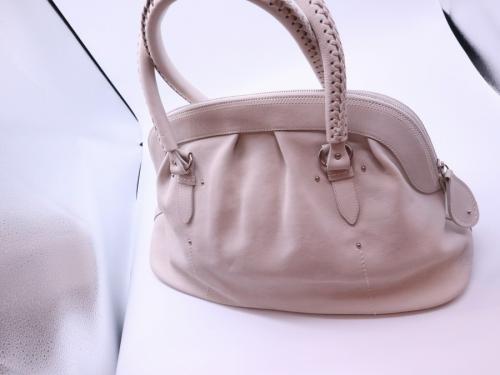 クリスチャン ディオールのハンドバッグ