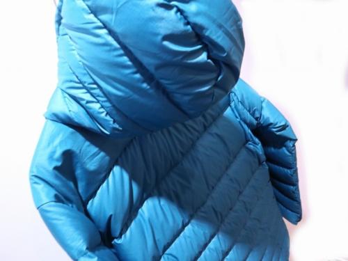 パタゴニアのハイロフトダウンフーディー