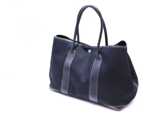 ラグジュアリーブランドのHERMES