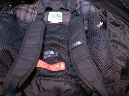 ウールナイロンストライプ×THE NORTH FACE DAFFLE BAGのメンズ