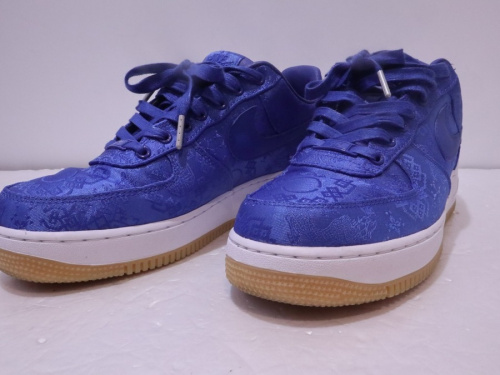 ストリートブランドのNIKE×CLOT