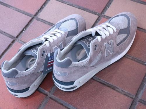 ニューバランスのM990GR2