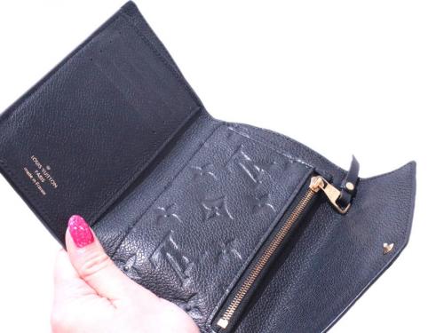 ポルトフォイユ・キュリユーズ　M60568のレデイース