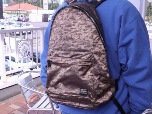 ポーターのバックパック