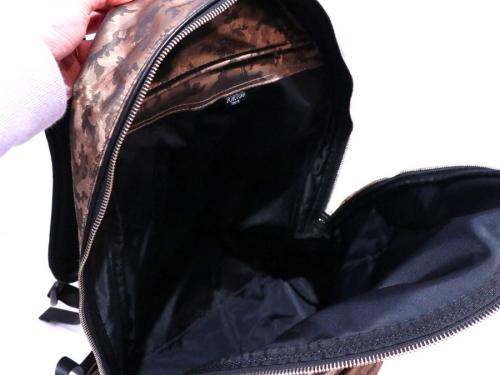 バックパックのメンズ