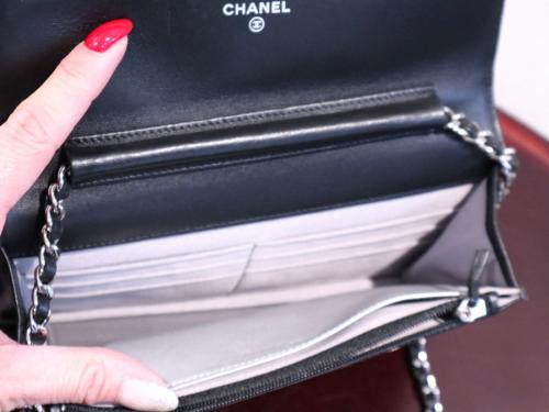 カメリアチェーンショルダーバッグのレデイース