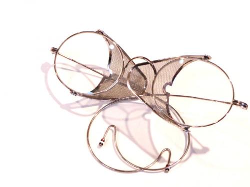 THOM BROWNEのトムブラウン