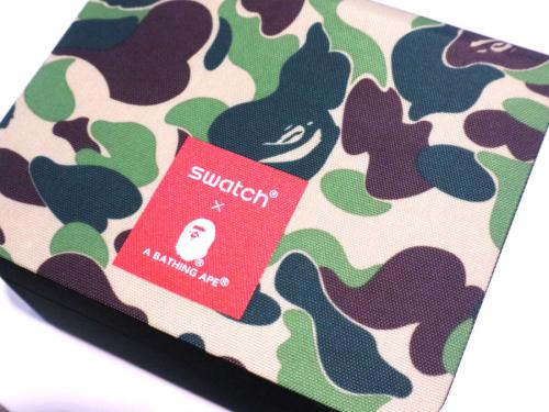 スウォッチ×アベイジングエイプの腕時計