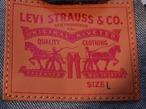 マルチパッチスリムトラッカージャケットのメンズ