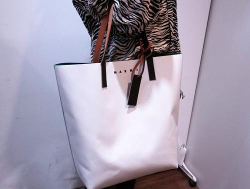 バイカラートートバッグのレデイース