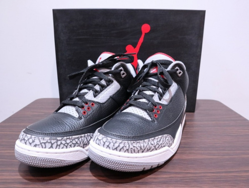 ストリートブランドのNIKE AIR JORDAN3 RETRO OG