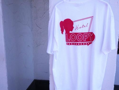 ルーピーホテルのプリントカットソー