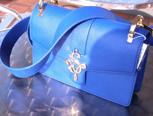 フェミニンブランド