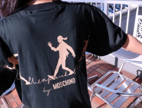 インポートブランドのMOSCHINO