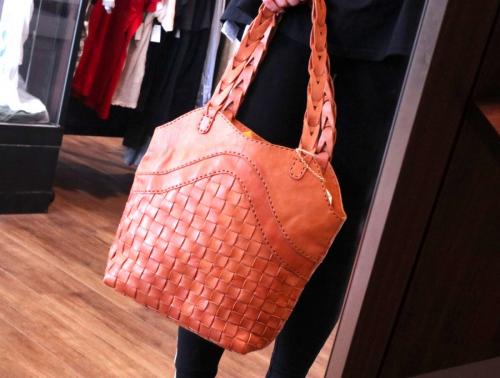 ロビタのトートバッグ